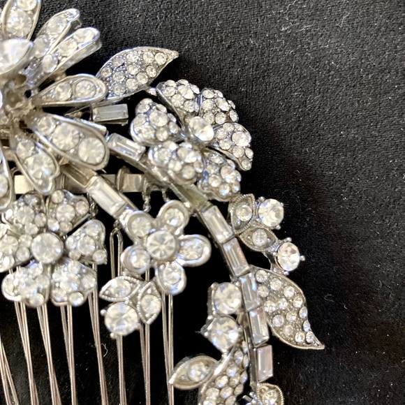 Camilla Christine Crystal Hair Comb - Picture 8 of 8